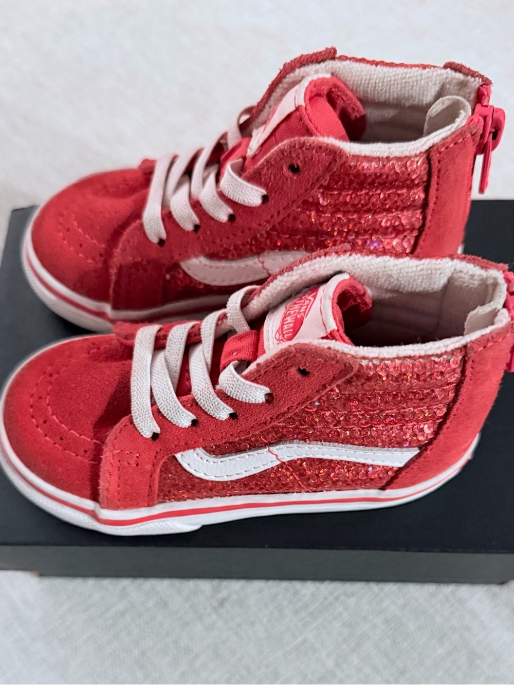 Vans Kids Hot Pink Glitter High-Top Sneakers with White Side Stripe